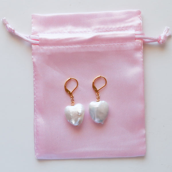 Earrings heart pearl